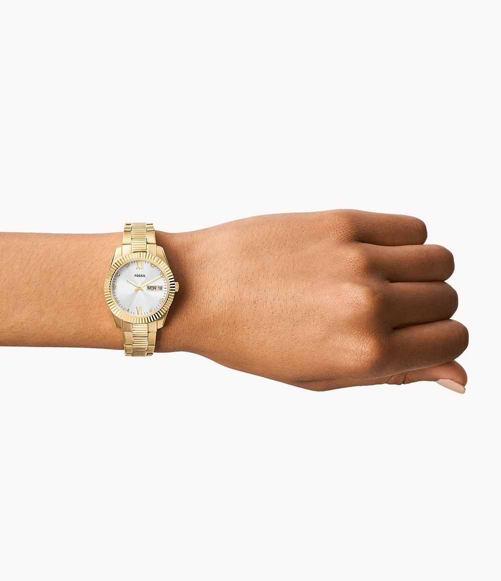 ES5199_onwrist